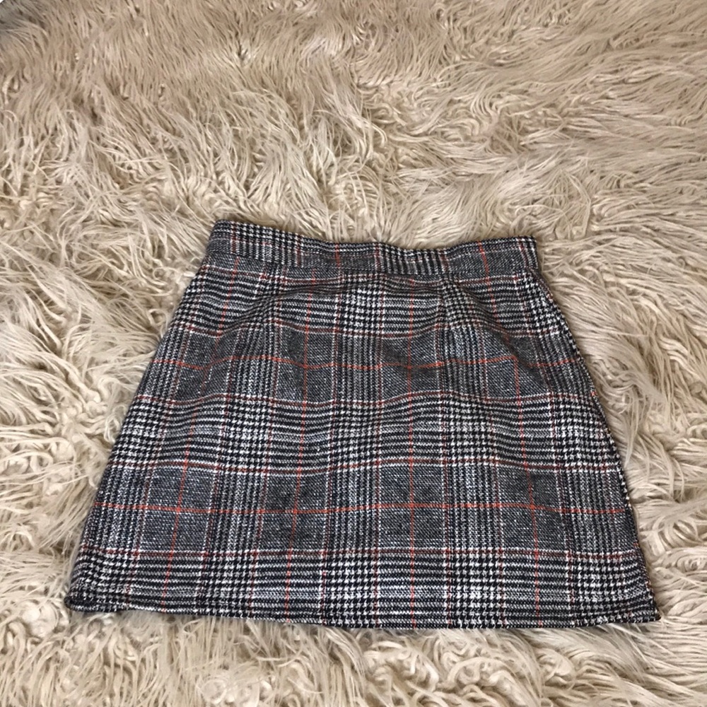 PLAID SKIRT